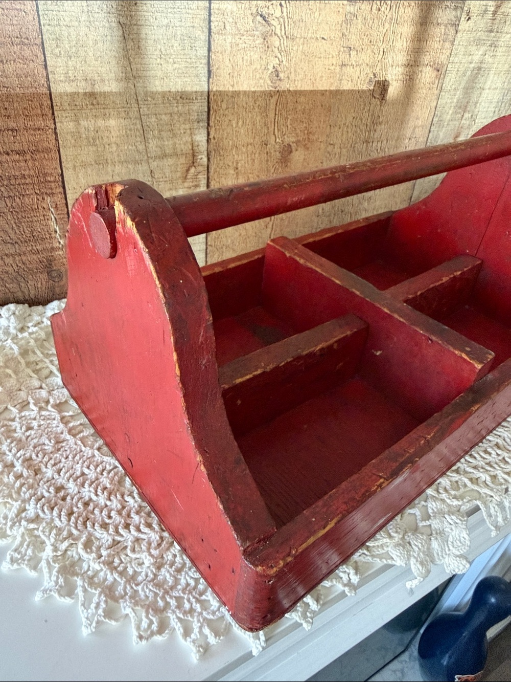 VTG primitive red wooden tool box or utility caddy - Picture 7 of 14